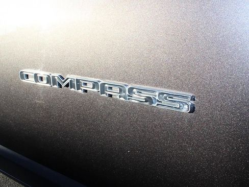 Used 2020 Jeep Compass Limited image 10