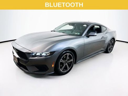 Certified 2024 Ford Mustang Coupe image 3