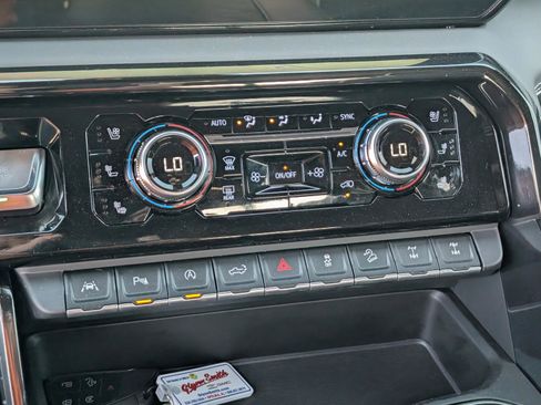 Certified 2026 GMC Sierra 1500 AT4X w/ AT4X AEV Edition image 29