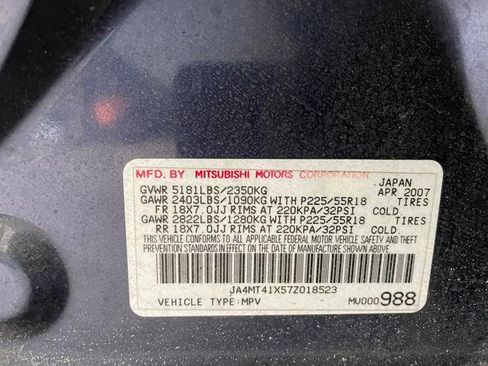 Used 2007 Mitsubishi Outlander XLS image 38