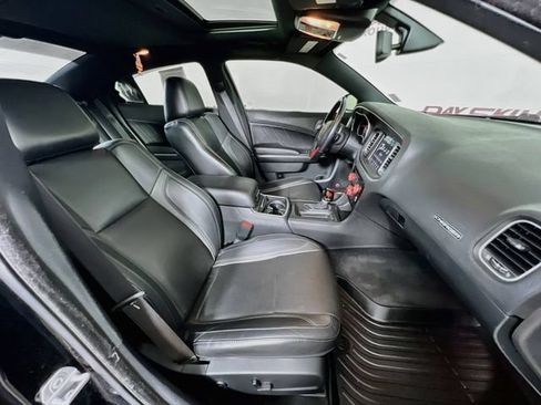 Used 2018 Dodge Charger GT AWD/4WD image 38