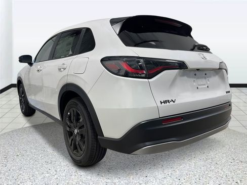 New 2027 Honda HR-V Sport image 5