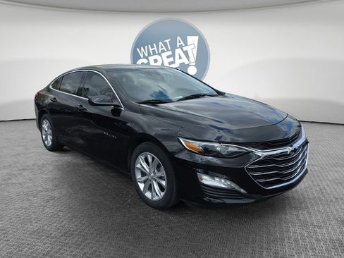Used 2020 Chevrolet Malibu LT image 1