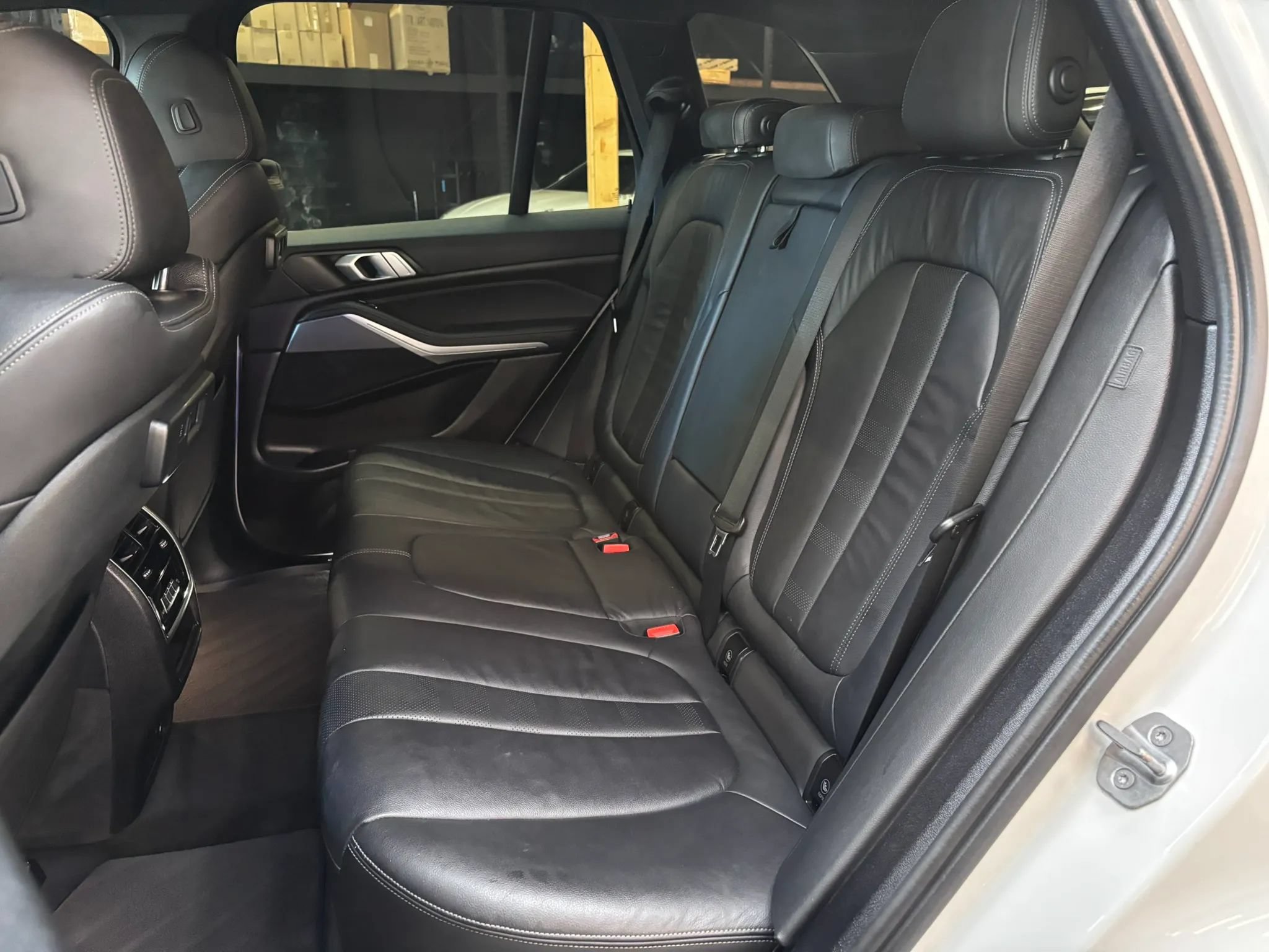 Used 2019 BMW X5 xDrive40i w/ Convenience Package AWD/4WD image 21