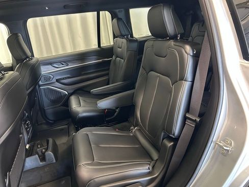 New 2026 Jeep Grand Cherokee L Limited AWD/4WD image 22