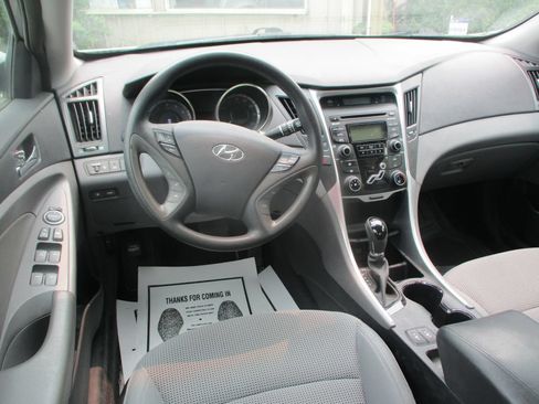Used 2013 Hyundai Sonata GLS w/ Popular Equipment Pkg FWD image 10
