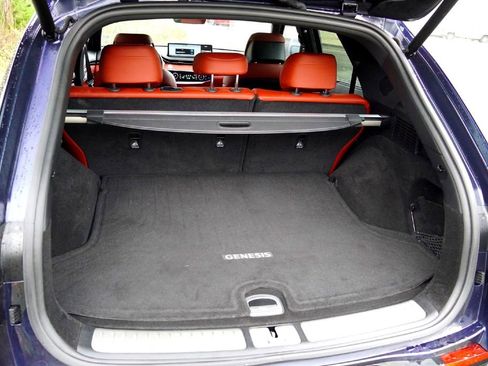 Used 2023 Genesis GV70 2.5T Sport Prestige w/ Sport Prestige Package image 36