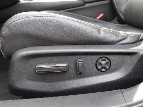 Used 2020 Honda Accord Sport image 11