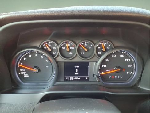 Used 2023 Chevrolet Silverado 1500 Custom w/ 2.7L Blackout Package AWD/4WD image 26