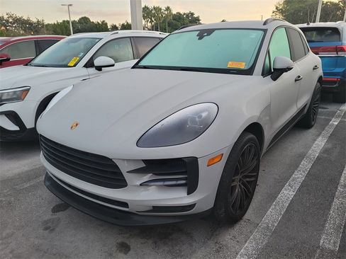 Used 2020 Porsche Macan S image 5