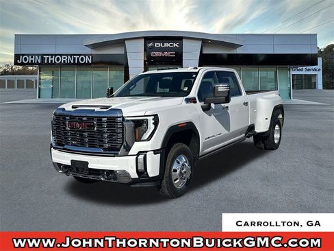 Used 2024 GMC Sierra 3500 Denali w/ Denali Reserve Package image 1