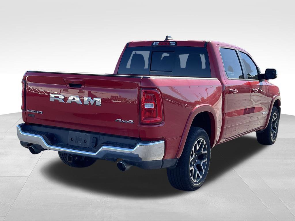 Used 2025 RAM 1500 Laramie AWD/4WD image 6