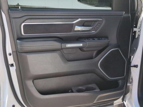 Used 2023 RAM 1500 Laramie AWD/4WD image 14