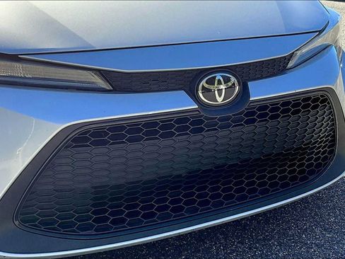 Used 2022 Toyota Corolla LE FWD image 26