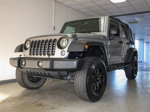 Used 2018 Jeep Wrangler Unlimited Sport S image 18