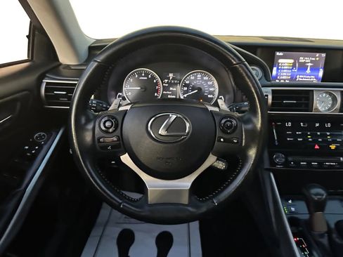 Used 2014 Lexus IS 250 w/ Premium Package RWD image 12