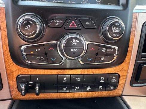 Used 2016 RAM 1500 Laramie Longhorn w/ Convenience Group AWD/4WD image 24