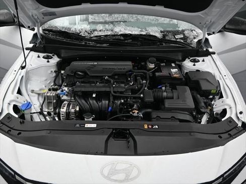 New 2025 Hyundai Elantra Sport image 94
