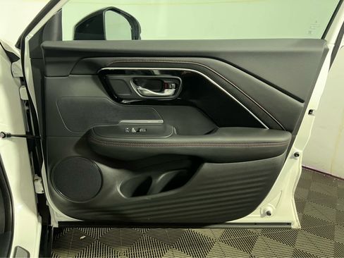 Certified 2025 Acura ADX A-Spec AWD/4WD image 32