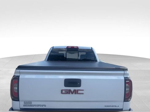 Used 2018 GMC Sierra 1500 Denali w/ Denali Ultimate Package image 11