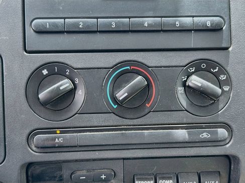 Used 2008 Ford F550 4x4 Regular Cab Super Duty image 14