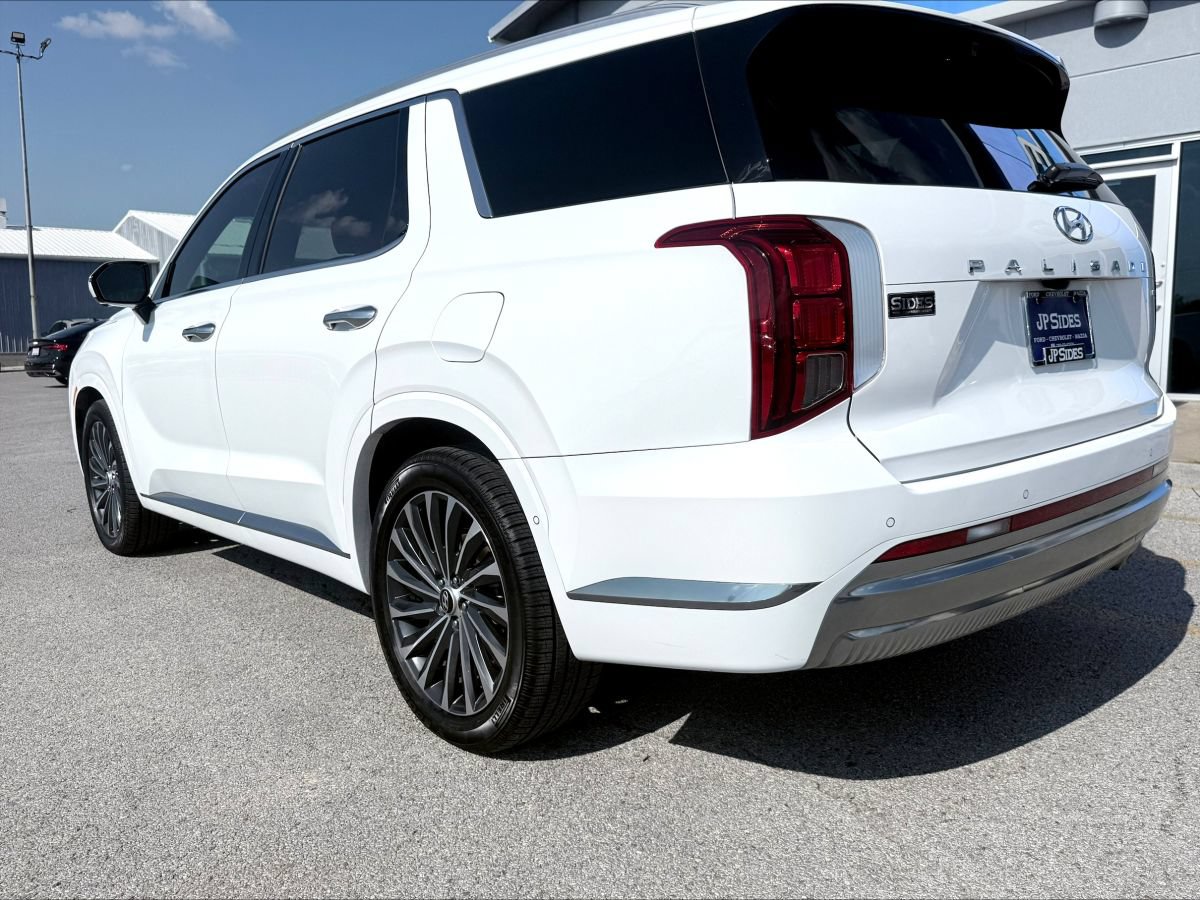 Used 2023 Hyundai Palisade Calligraphy AWD/4WD image 7