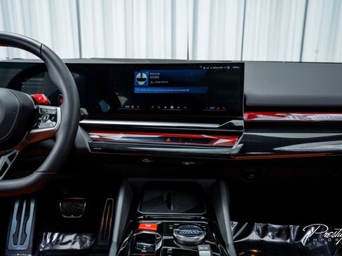 Used 2025 BMW M5 Touring w/ M Driver's Package image 39