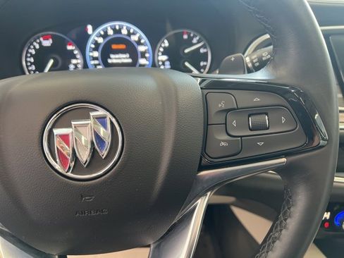 Used 2024 Buick Enclave Avenir w/ Avenir Technology Package image 30