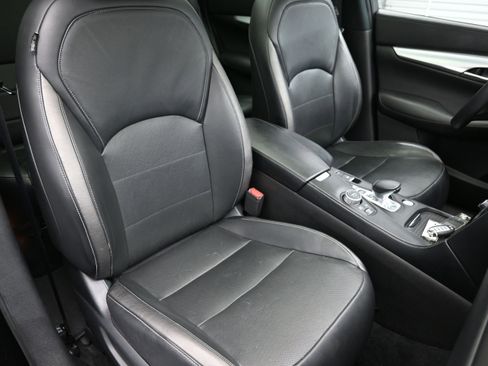 Used 2019 INFINITI QX50 Essential w/ Proactive Package FWD image 41