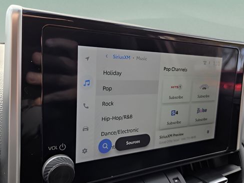 Used 2024 Toyota RAV4 XLE Premium image 7