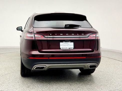 Used 2022 Lincoln Nautilus Reserve w/ Luxury Package image 6