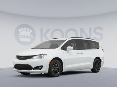Used 2020 Chrysler Pacifica Touring-L