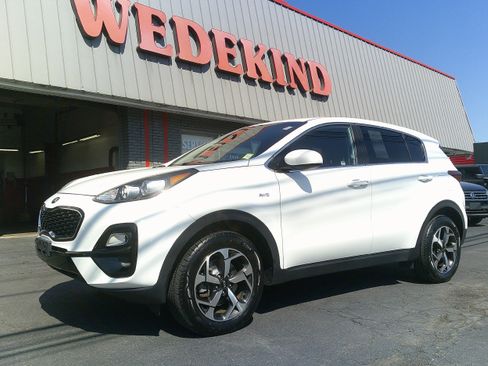 Used 2021 Kia Sportage LX AWD/4WD image 1