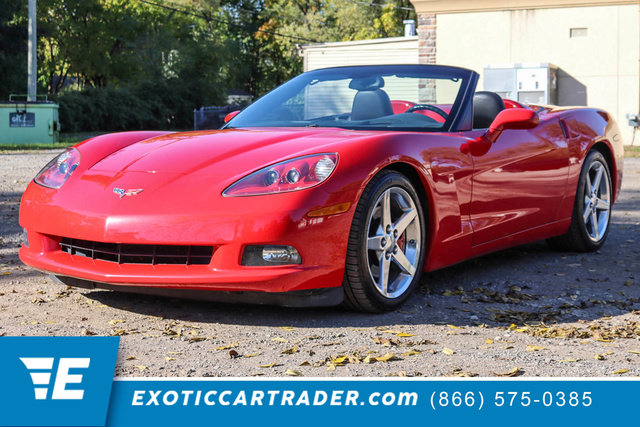 Used 2005 Chevrolet Corvette Convertible w/ Preferred Equipment Group RWD image 1