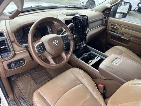 Used 2023 RAM 2500 Limited AWD/4WD image 40