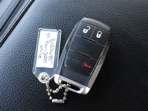 Used 2024 RAM 3500 Big Horn image 36