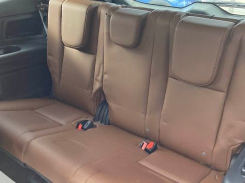 Used 2025 Subaru Ascent Touring image 4