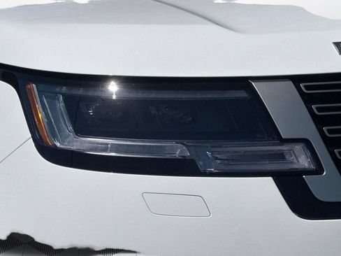 New 2026 Land Rover Range Rover SE AWD/4WD image 10
