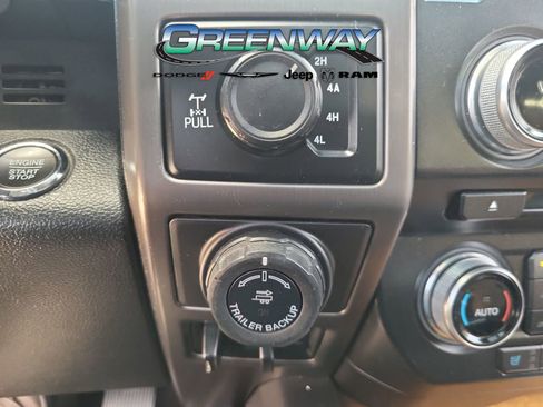 Used 2017 Ford F150 Limited w/ Trailer Tow Package image 26