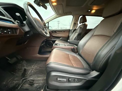 Used 2025 Honda Odyssey Elite image 23