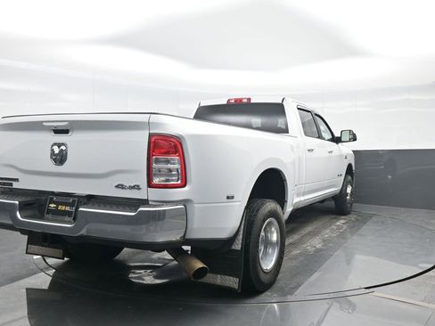 Used 2022 RAM 3500 Big Horn AWD/4WD image 6