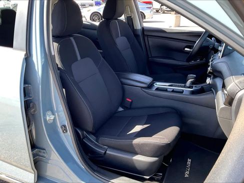 Used 2024 Nissan Sentra SV image 8