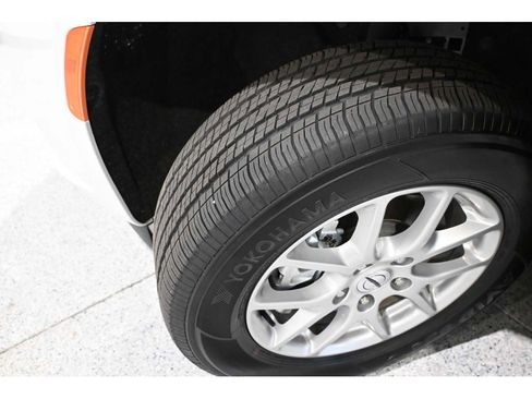 Used 2022 Chrysler Pacifica Touring-L FWD image 11