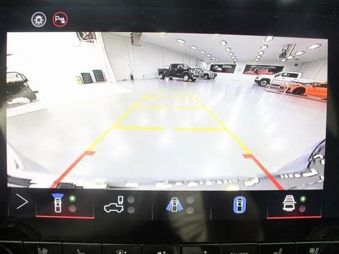 New 2026 GMC Canyon Denali image 3