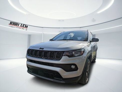 New 2026 Jeep Compass Latitude w/ Sun and Sound Group AWD/4WD image 6