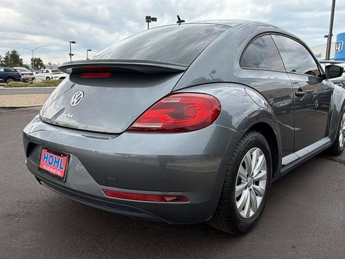 Used 2018 Volkswagen Beetle 2.0T S FWD image 3