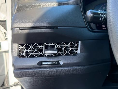 Used 2025 Honda Accord SE image 15