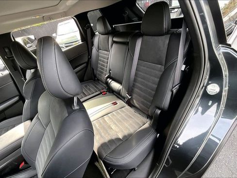 Used 2024 Mitsubishi Outlander SE image 20