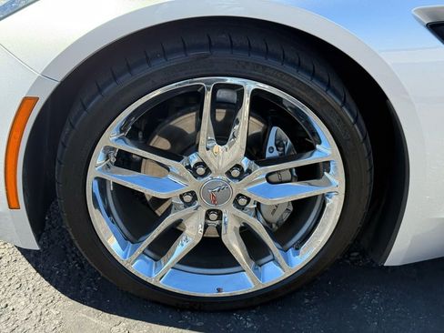 Used 2019 Chevrolet Corvette Stingray Convertible w/ 3LT Preferred Equipment Group image 10