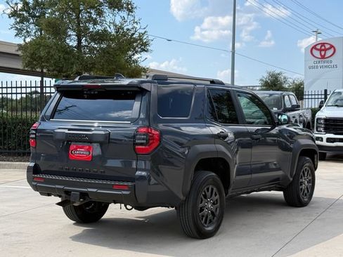 Used 2026 Toyota 4Runner SR5 AWD/4WD image 5